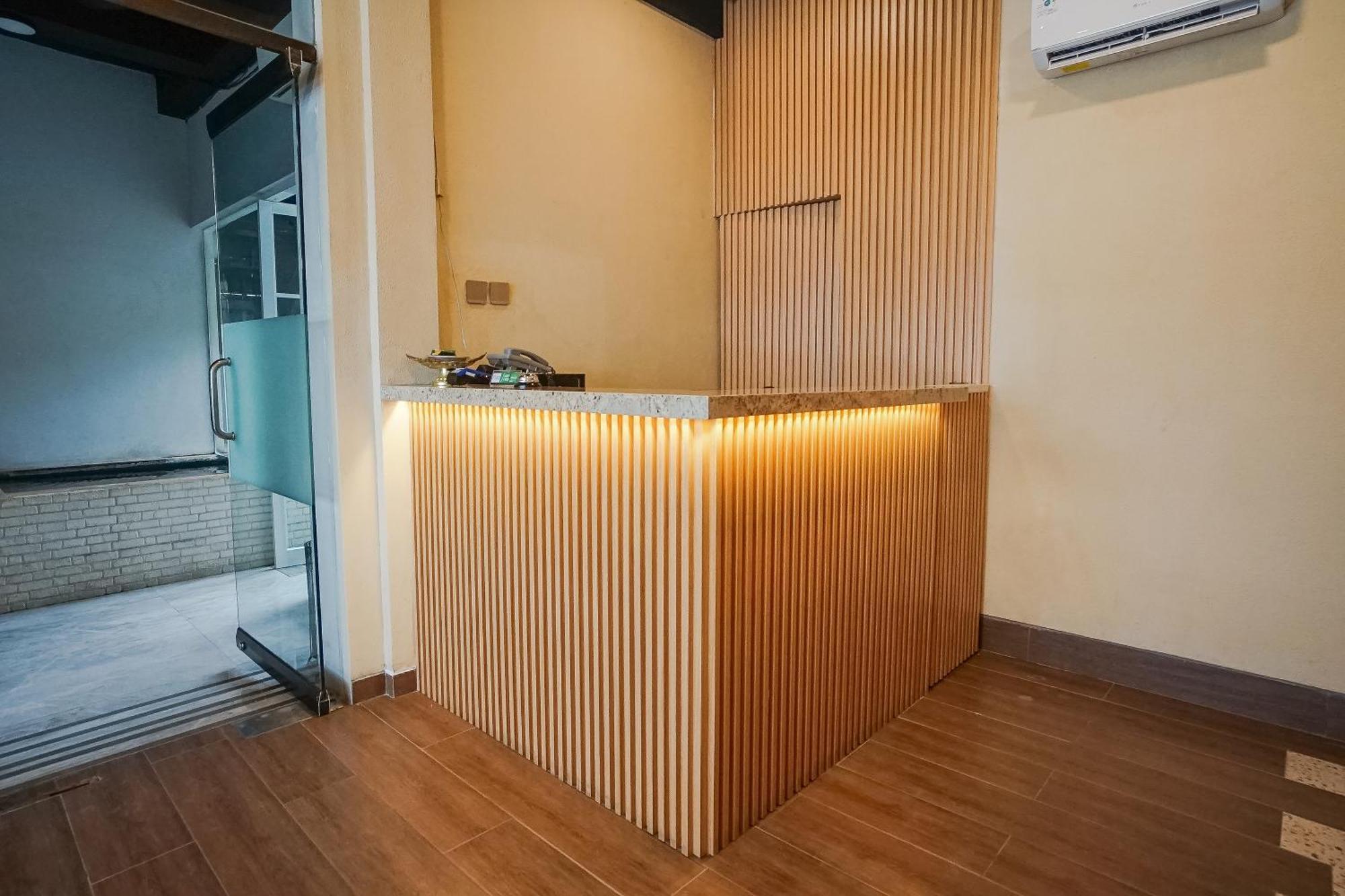 迪大厦酒店 丹帕沙 外观 照片